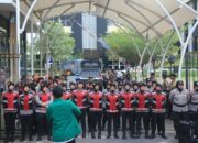 Polisi Klaim Humanis saat Bubarkan Demo di Mapolda Sumbar