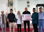 Silaturahmi ke Surau Gaung di Padang, Andre Rosiade Serahkan Bantuan Dana dan Ambulans