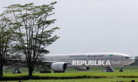pesawat-saudi-airlines-mendarat-darurat-lagi-di-bandara-kualanamu
