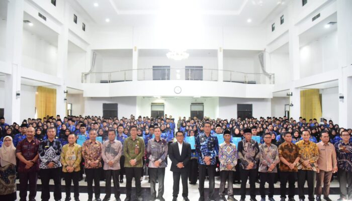 Sebanyak 434 PPPK Terima SK Pengangkatan Bertugas di Pemkab Padang Pariaman