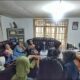 emak-emak-geruduk-kantor-wali-nagari-gadut,-protes-sikap-wali-jorong-yang-merobek-surat-hibah