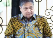 Airlangga Akui Impor Baju Bekas Terus Mengalir