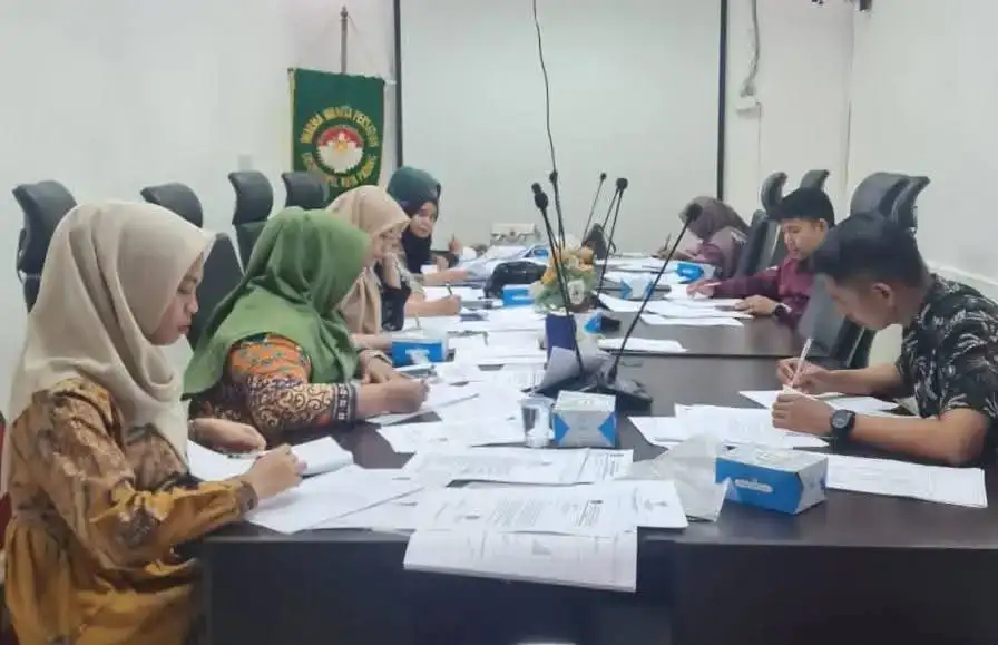 dinas-perpustakaan-dan-kearsipan-kota-padang-sedang-mencari-arsiparis-teladan
