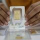 harga-emas-melonjak-ke-rp2,36-juta-per-gram-hari-ini