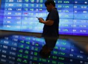 IHSG Bergerak Tipis, Investor Pantau Kebijakan The Fed