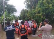 SAR Padang Bergerak, Evakuasi Warga dari Banjir