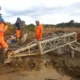 pln-terus-kebut-siang-malam-perbaiki-jalur-listrik-langsa-pangkalan-brandan