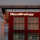 michael-saylor-tekor!-saham-strategy-rontok,-nilai-pasar-tinggal-separuh
