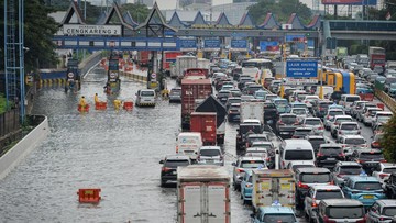 tol-bandara-soetta-masih-banjir,-pengguna-diimbau-lewat-jalur-lain