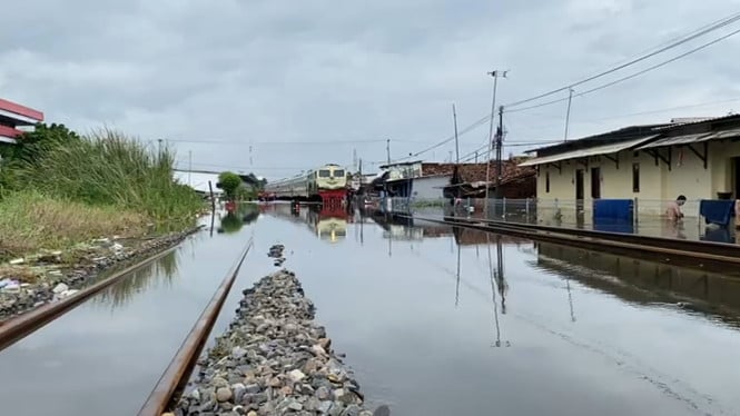 kai-catat-refund-tiket-imbas-banjir-pekalongan-capai-rp3,5-miliar