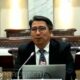 jalani-fit-and-proper-test-calon-deputi-gubernur-bi-di-dpr,-solikin-bawa-‘semangka’