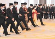 IHSG Bergejolak, Pejabat OJK Mengundurkan Diri Massal