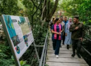 Wamenpar Tinjau Destinasi Batam, Desa Wisata Didorong Jadi Andalan