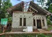 TMMD: TNI dan Warga Gotong Royong Rehab Rumah