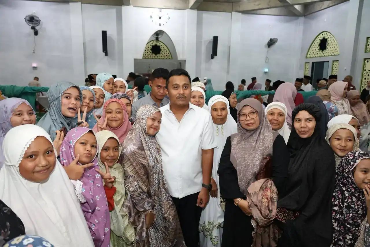 wagub-vasko-di-pasaman-:-ramaikan-masjid-sebagai-pusat-aktivitas-ibadah