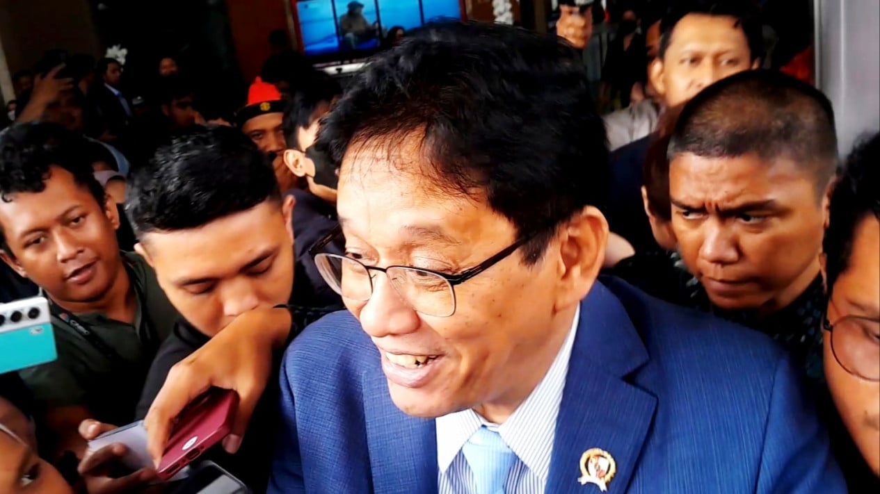 purbaya:-pertamina-bakal-tanggung-selisih-harga-bbm-non-subsidi-untuk-sementara