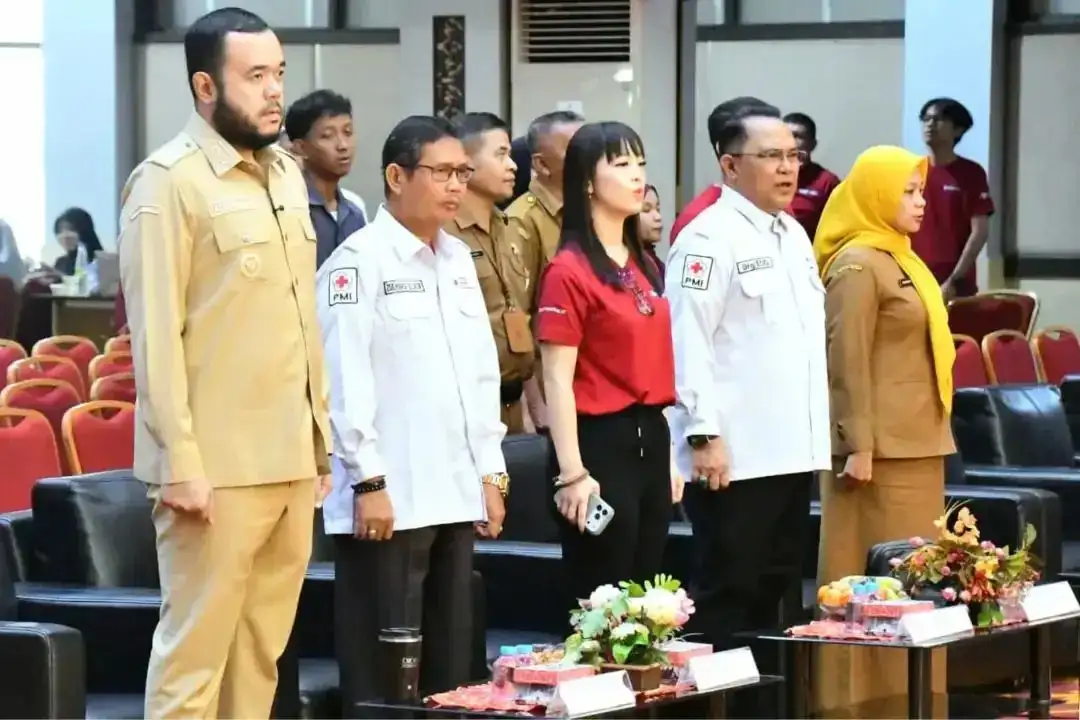 dihadiri-wako-fadly-amran,-kolaborasi-bank-mestika-–-ksr-pmi-unp-targetkan-2.000-kantong-darah-pada-aksi-donor-massal