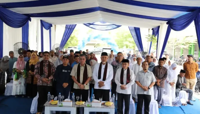 Wawako Padang Apresiasi Sumur Bor Masjid Koto Tangah