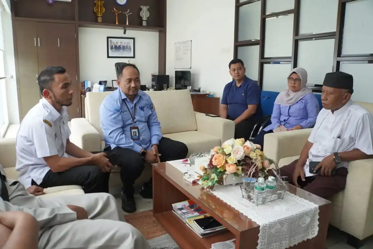 bank-nagari-padang-panjang-salurkan-dana-kurban-rp33-juta