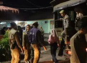 Patroli Satpol PP Padang Amankan 22 Individu di Penginapan