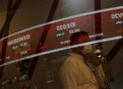 IHSG Tertekan 3,76 Persen ke 6.470 pada Sesi I