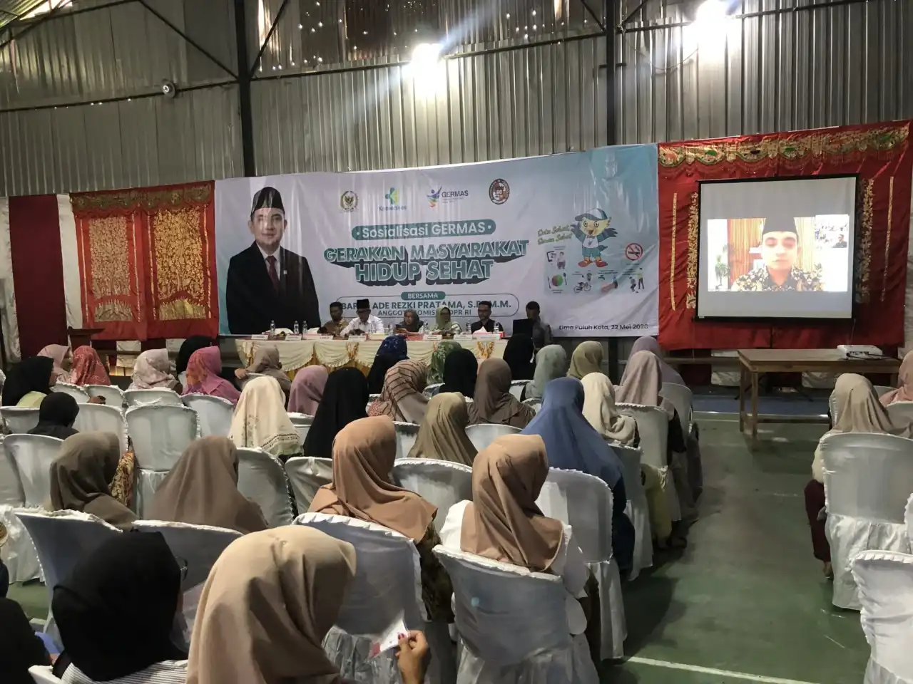 anggota-dpr-ri-dorong-masyarakat-nagari-sariak-laweh-manfaatkan-cek-kesehatan-gratis