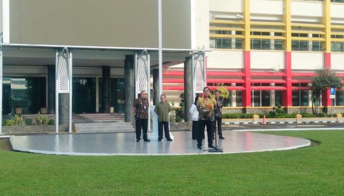 Pemprov Sumbar Terapkan Aturan Mendengar Indonesia Raya Setiap Pagi