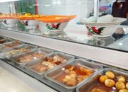 Strategi Pedagang Warteg Bertahan di Tengah Lonjakan Harga Pangan