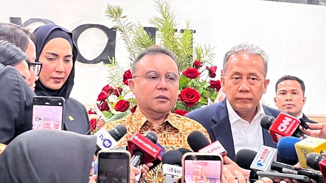 dpr-puji-langkah-bi-gandeng-china,-rupiah-kian-kuat-dan-transaksi-dagang-tak-lagi-bergantung-dolar-as