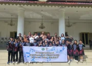 Pemprov Sumbar Lepas Kontingen Pesparawi Membawa Misi Harmoni Nasional