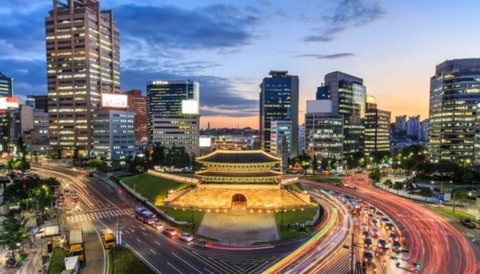 Mengungkap Sisi Kelam Ekosistem Media Hiburan di Korea Selatan