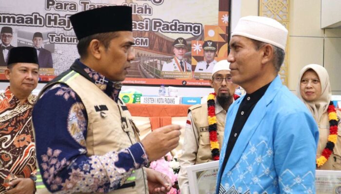 UEA Beri Bantuan bagi Jemaah Haji Terdampak Bencana