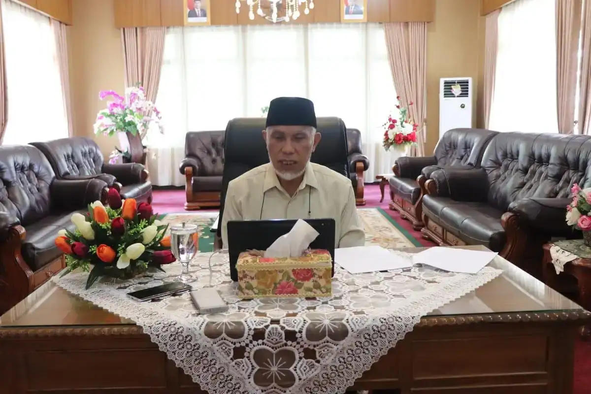 gubernur-mahyeldi-apresiasi-gerakan-bersama-lkaam,-polda,-pemprov,-dan-pemko-padang-jaga-ketahanan-sosial-sumbar