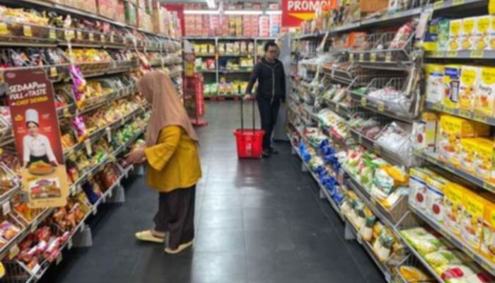 Harga Minyak Mentah Melonjak, Samuel Sekuritas Waspadai Dampak Inflasi Indonesia