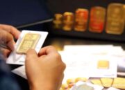 Harga Emas Antam Hari Ini Stabil di Level Tertinggi