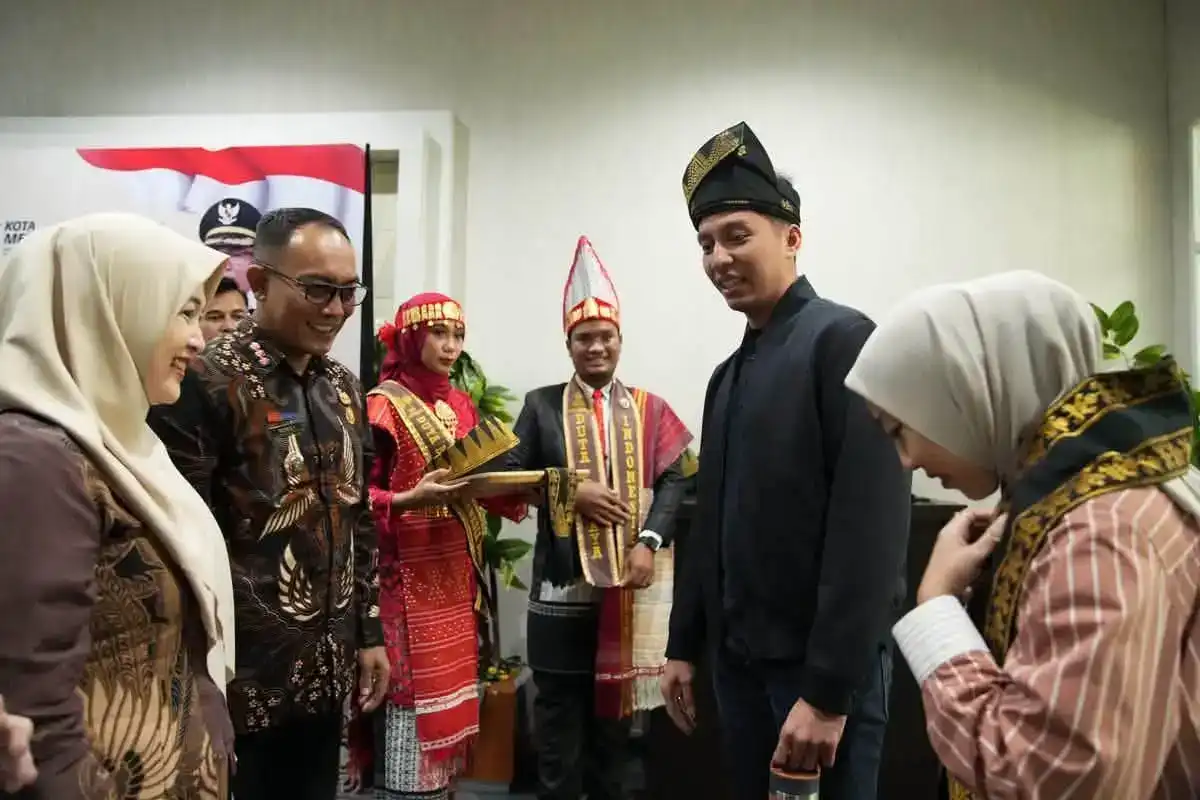 pemko-sawahlunto-raih-tiga-penghargaan-dari-apeksi