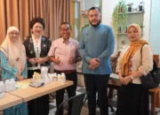 Pemko Padang dan Amway Berikan Layanan Kesehatan Gratis Warga