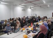 UNP Latih Asisten Riset Susun Artikel Ilmiah Berbasis SLR