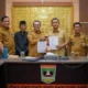 pemkab-tanah-datar-dan-solok-serahkan-sengketa-tapal-batas-ke-mendagri