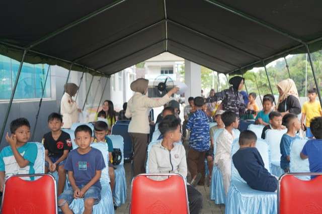 peringati-hut,-kodaeral-ii-selenggarakan-bhakti-kesehatan-khitanan-massal