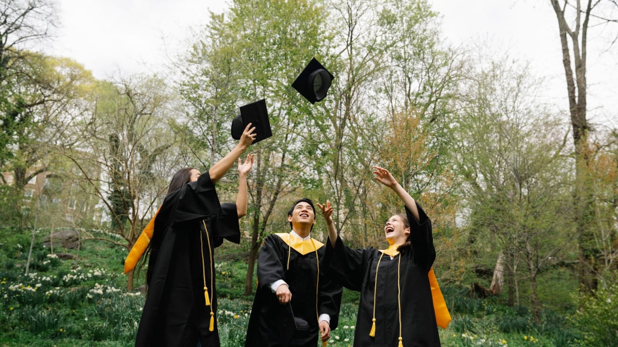 membongkar-karier-paling-menjanjikan-di-era-ai,-peluang-besar-bagi-fresh-graduate-tanpa-pengalaman-panjang