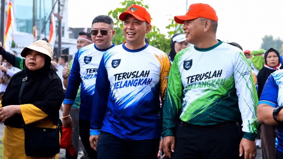 pangdam-vi/mulawarman-mayjen-tni-krido-pramono-luncurkan-lagu-inspiratif-“teruslah-melangkah”