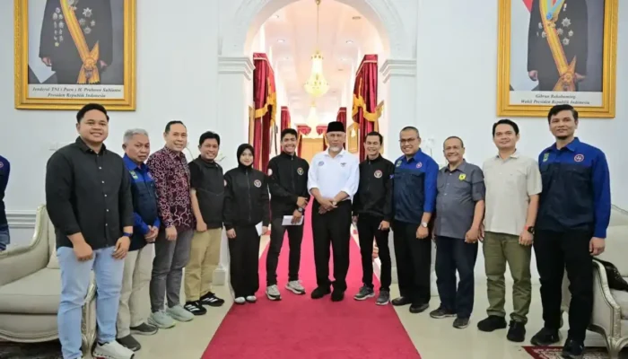 Mahyeldi Apresiasi Capaian Karateka Sumbar di Kancah Internasional