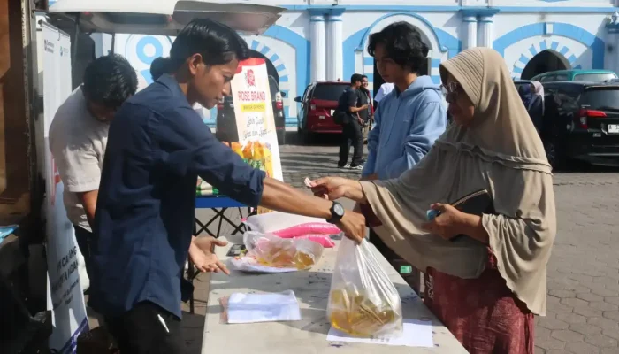 Pemko Padang Gelar Pasar Murah Tekan Inflasi Bahan Pokok