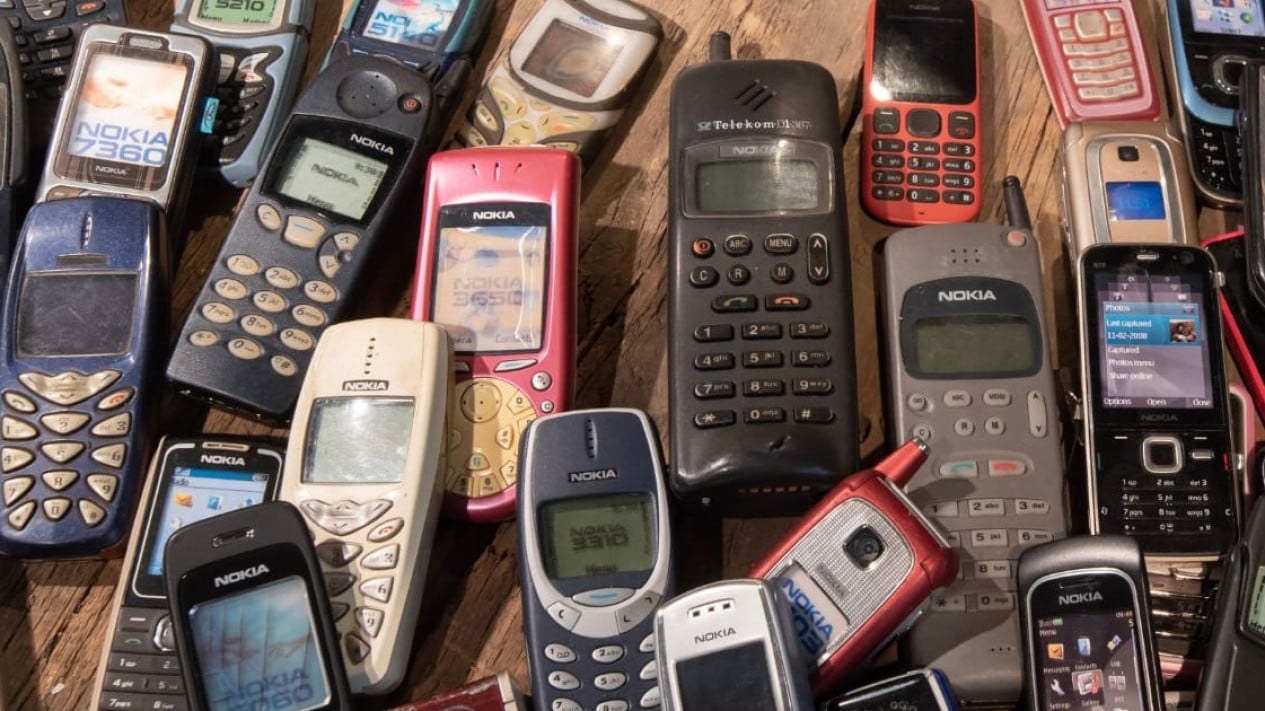 3-hp-jadul-yang-kini-diburu-kolektor,-nilainya-ternyata-ada-yang-melebihi-smartphone-modern
