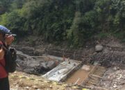 Warga Soroti Metode Pengecoran Proyek Sabodam di Agam