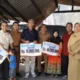 pemko-padang-salurkan-bantuan-sosial-bagi-korban-bencana-di-koto-tangah