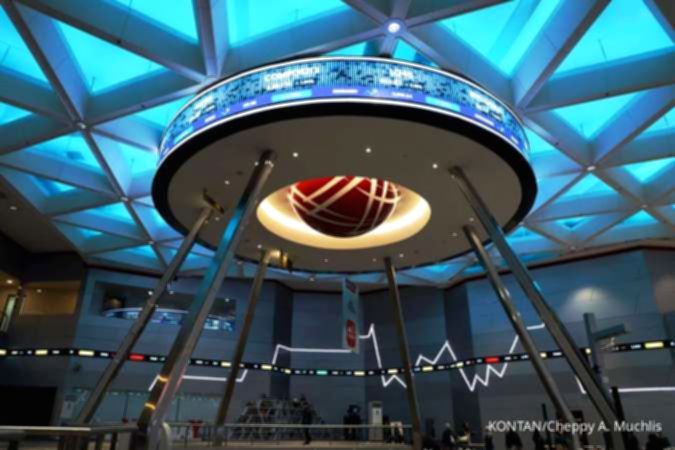 Gedung perkantoran dengan logo PT Swayasa Prakarsa Tbk saat proses penawaran umum perdana saham atau IPO