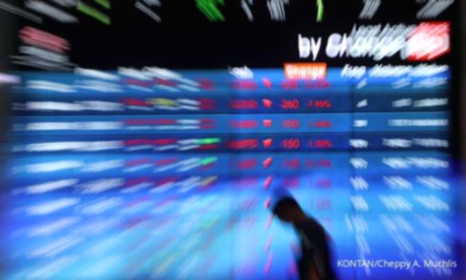 Grafik pergerakan Indeks Harga Saham Gabungan yang menunjukkan penguatan signifikan di layar monitor perdagangan saham.