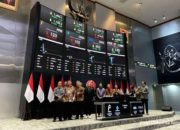 Logo PT Swayasa Prakarsa Tbk dengan latar belakang gedung perkantoran di Jakarta